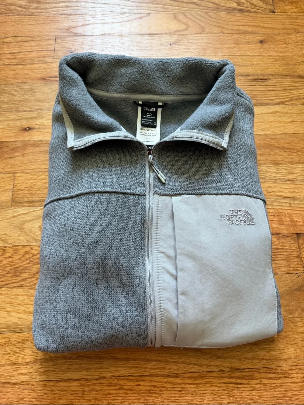 The North Face Men's Light Gray Full-Zip Fleece Jacket